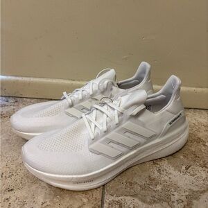 Adidas Ultraboost 5 Running Shoes Triple White Mens Size 15 New ID8813